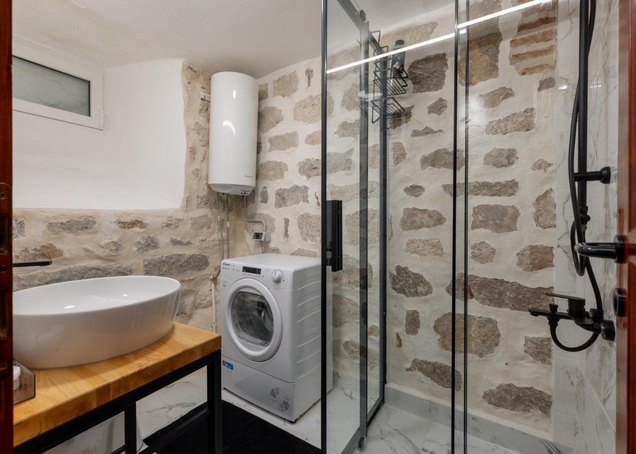 Quince&Sparkle Apartments Old Town Kotor Kültér fotó